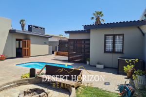 Desert Horizon Real Estate