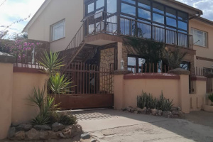 YellowSquare Properties (T332/16)