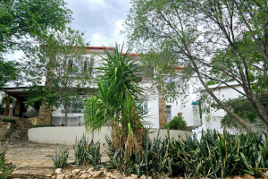 YellowSquare Properties (T332/16)