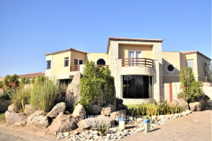 Susan Curtis Estates