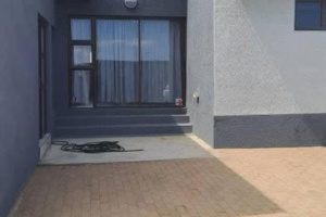 YellowSquare Properties (T332/16)