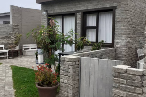 YellowSquare Properties (T332/16)