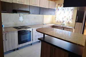 YellowSquare Properties (T332/16)