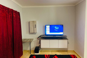 YellowSquare Properties (T332/16)