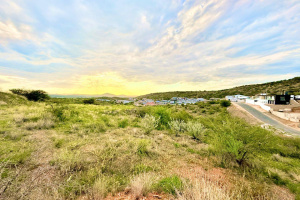 YellowSquare Properties (T332/16)