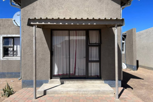 YellowSquare Properties (T332/16)