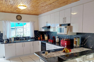 YellowSquare Properties (T332/16)