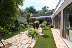 YellowSquare Properties (T332/16)