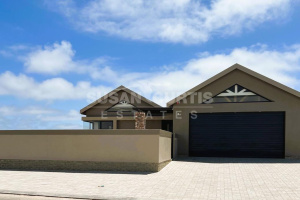 Susan Curtis Estates