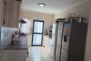 YellowSquare Properties (T332/16)