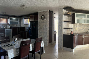 YellowSquare Properties (T332/16)