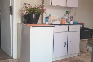 YellowSquare Properties (T332/16)