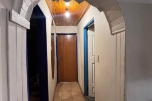 YellowSquare Properties (T332/16)