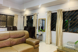 YellowSquare Properties (T332/16)