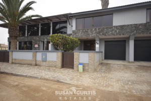 Susan Curtis Estates