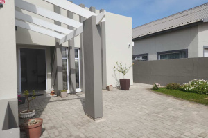 Spes Bona Property Brokers Pty ltd