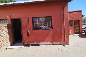 YellowSquare Properties (T332/16)