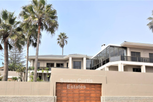 Susan Curtis Estates