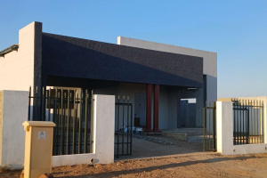 YellowSquare Properties (T332/16)