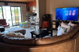 YellowSquare Properties (T332/16)