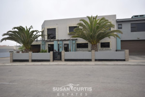 Susan Curtis Estates