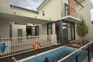 YellowSquare Properties (T332/16)