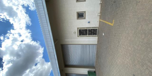 Warehouse with Offices To Let