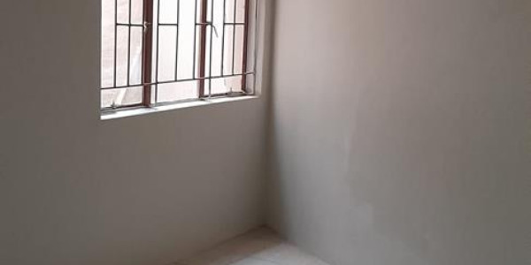 Windhoek Khomasdal, Ext. 10: Newly renovated 3 Bedroom house with 2 Flats is For Sale