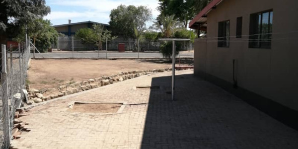 EXCELLENT INVESTMENT FOR SALE IN MARIENTAL 4 RENTAL UNITS ON ONE ERF