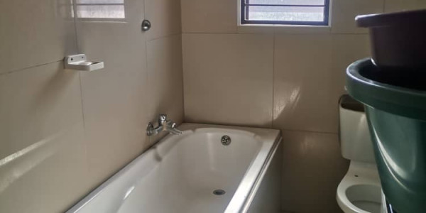 2 Bedroom House with 2 Bachelor Flats For Sale Walvibay Narraville