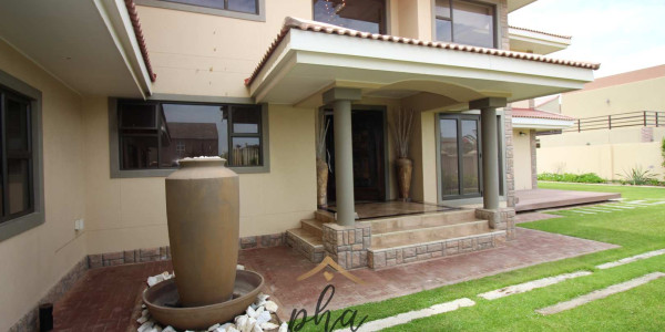 4 Bedroom house for sale - Swakopmund (Vogelstrand)