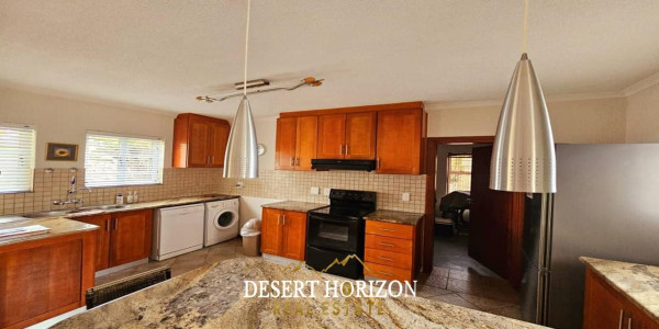 Erongo , Rossmund | Small House For Sale