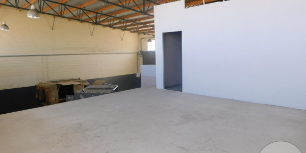 Industrial Unit in Secure Complex close to Megasave Sakopmund