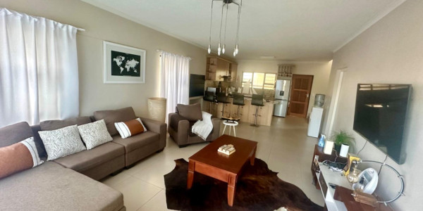 Fully Furnished 2 Bedrooms Townhouse