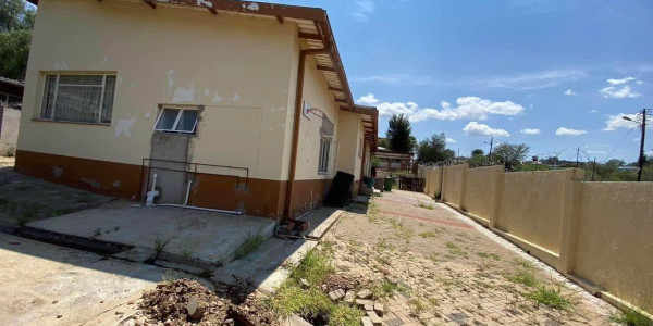 Freestanding house for sale in Windhoek West