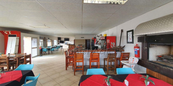 Retail Building and Running Concern, Henties Bay:  SKUBBE BAR IS FOR SALE