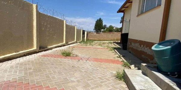 Freestanding house for sale in Windhoek West