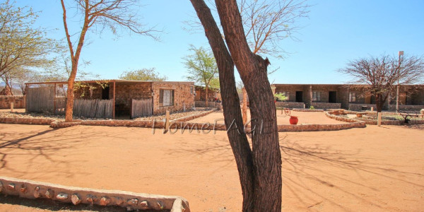 Otjiwarongo, Agricultural Smallholding is for sale