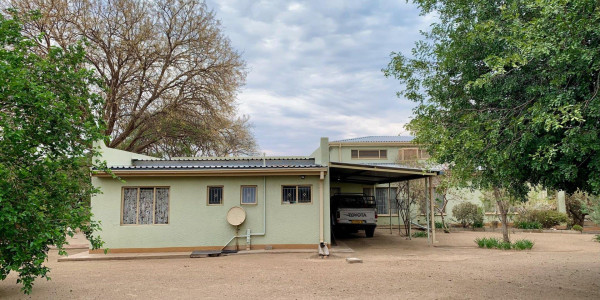 A Home of Character and Charm in Okahandja