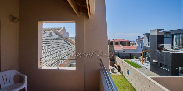 Long Beach, Walvis Bay: SPACIOUS 4 Bedr home is for sale