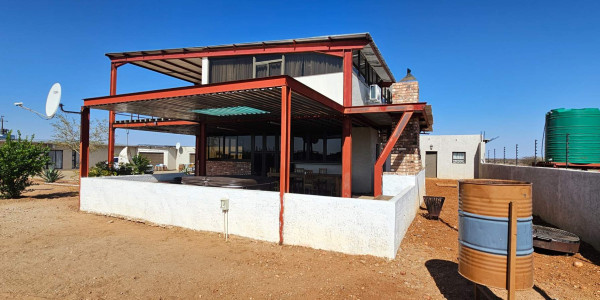 Luxurious Lodge Opportunity Near Windhoek