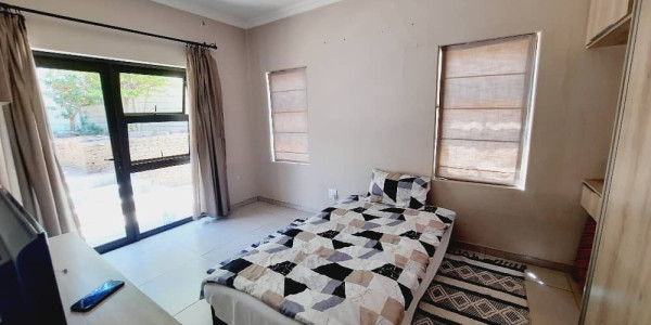 Windhoek Elegance: Furnished Guesthouse with Breathtaking Views!