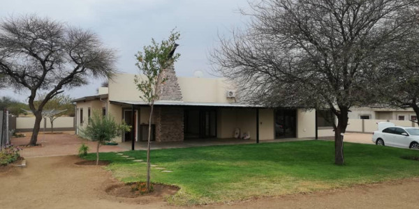 Modern and Neat  house for sale Camel Thorn Estate Okahandja