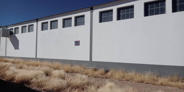 For Sale - Seamless Operations: Warehouse, Retail, and Dispatch Areas- Keetmanshoop N$ 10,600 000.00