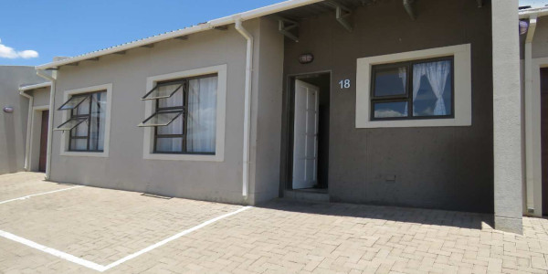 Secure 3-Bedroom Gem Near Schools and Shops