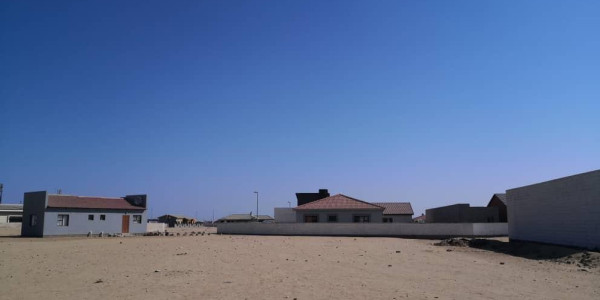 Big Residential plot for sale in Extension 3, Tamariskia, Swakopmund