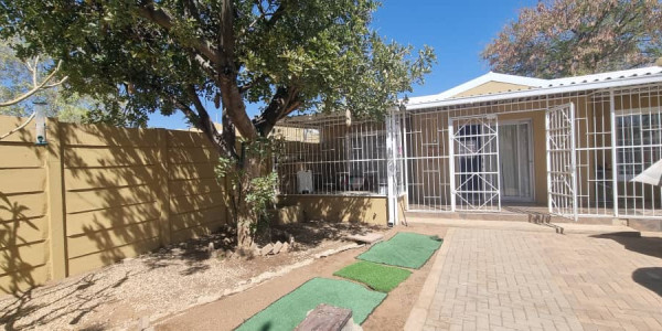 Cosy Garden estate 3 Bedroom unit - Pionierspark