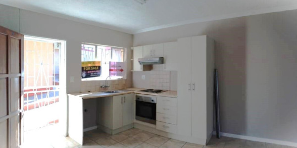 Otjomuise - Ground Floor -Two Bedroom Unit - N$700 000