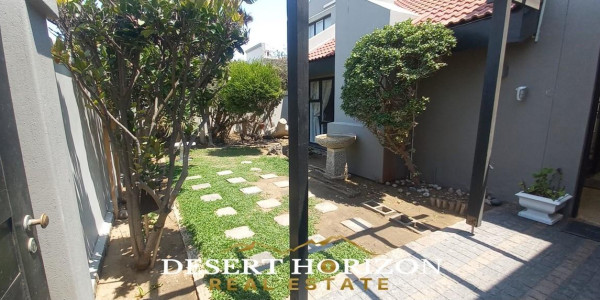 Erongo Walvis Bay | Stunning family home with a flat in the Lagoon area for sale