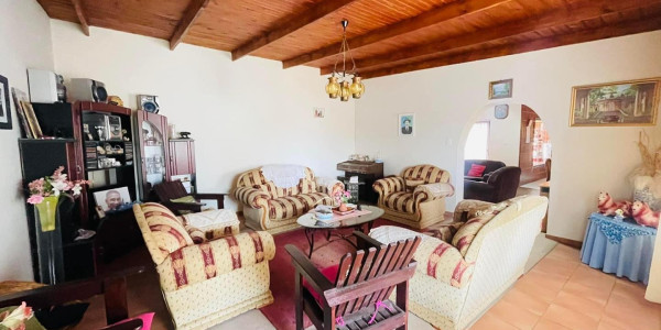 Beautiful family house for sale in Tamariskia, Swakopmund